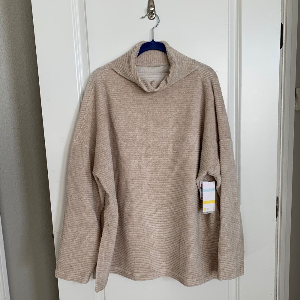 NWT Zella All Day Activewear "Brightside Pullover"